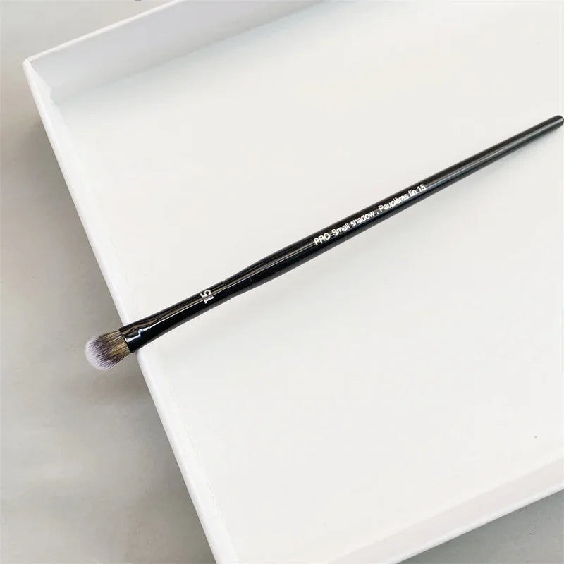 Pro Eyeshadow Brush #15 - Small Tapered Makeup Brush for Precise Lid Application