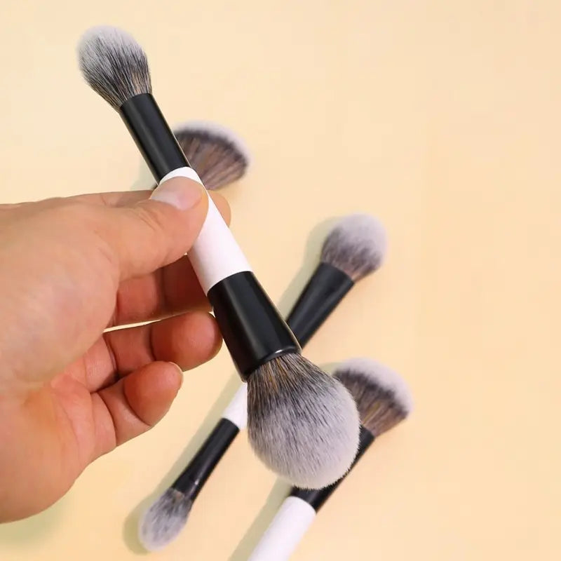 Dual-Ended Contour Face Brush Makeup Tool Multi-purpose Eyeshadow Concealer Brush