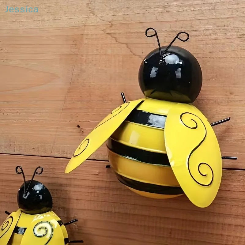 4Pcs Wrought Iron Bee Wall Decor Set Garden Balcony Courtyard Art
