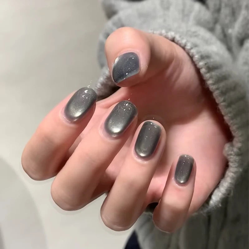 Smoky Ash Cat Eye Gel Nail Polish 10ML - Sparkling Grey Tone, Flattering & Trendy