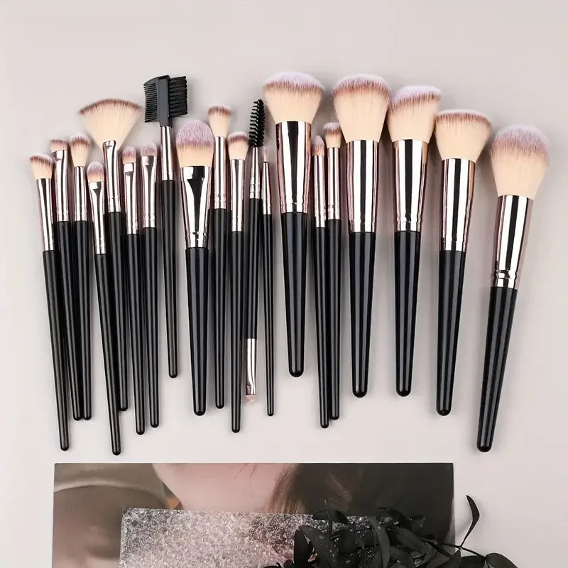 Professional Makeup Brushes Set with Soft Fluffy Eyeshadow Foundation Blush Kabuki Tools