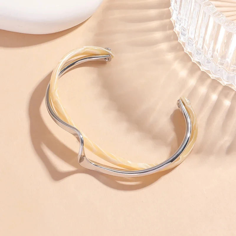 Elegant Metal Textured Bangle - Minimalist Curved Jewelry Bracelet