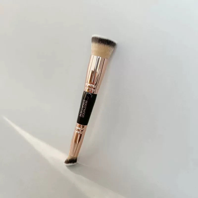 Dual-Ended Foundation Brush for Liquid and Powder Makeup - Flawless Application