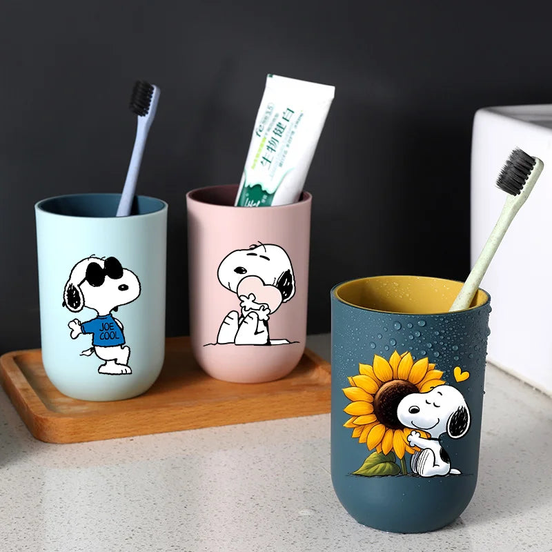 Cute Cartoon Snoopys Mouthwash Cup - Travel Portable Water Mug for Kids & Families