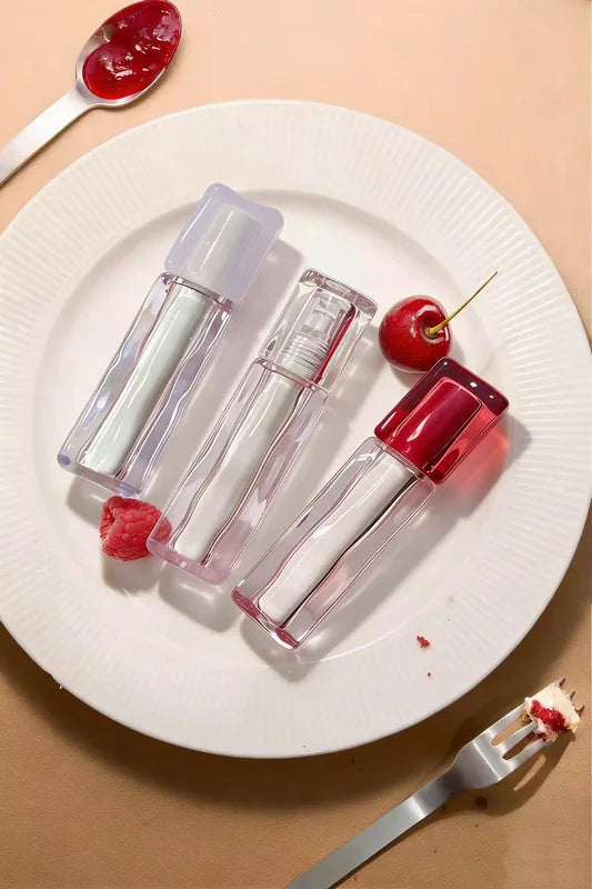 Vegan Lip Oil with Peptides & Botanical Oils - Custom Logo Lip Gloss & Plumping Serum