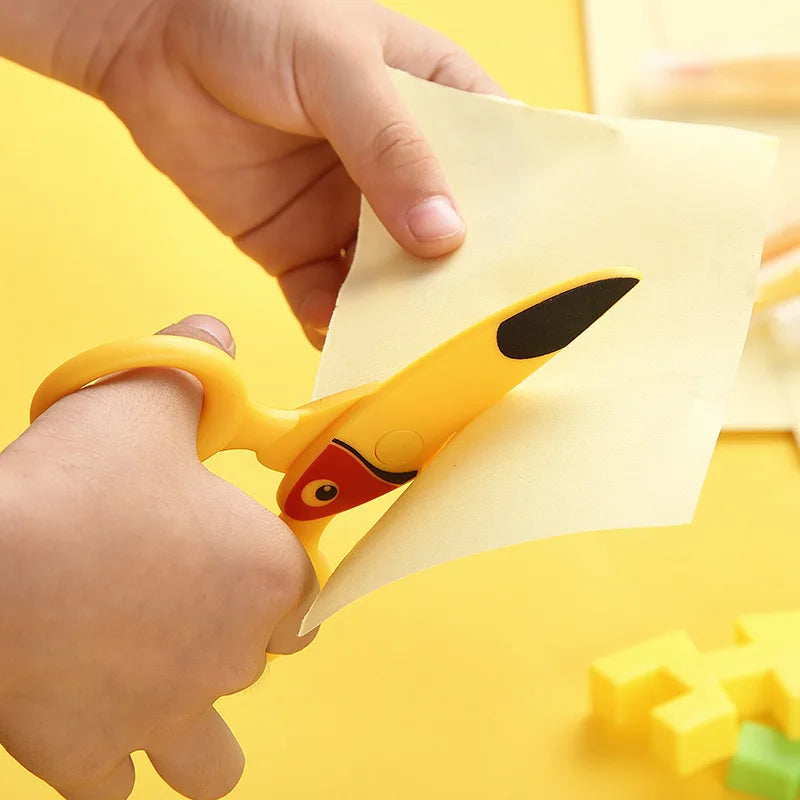 Children's Safety Scissors for Kids Art & Craft Classroom Primary School