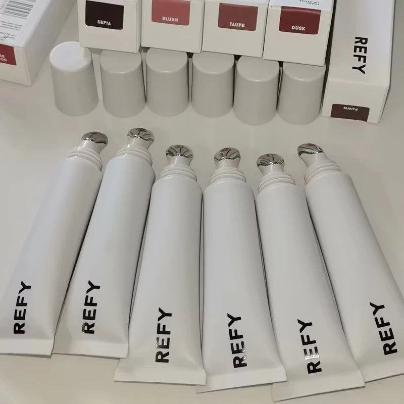 Nourishing Lip Gloss with Metal Tip - Hydrating, Non-Sticky Lip Care Makeup