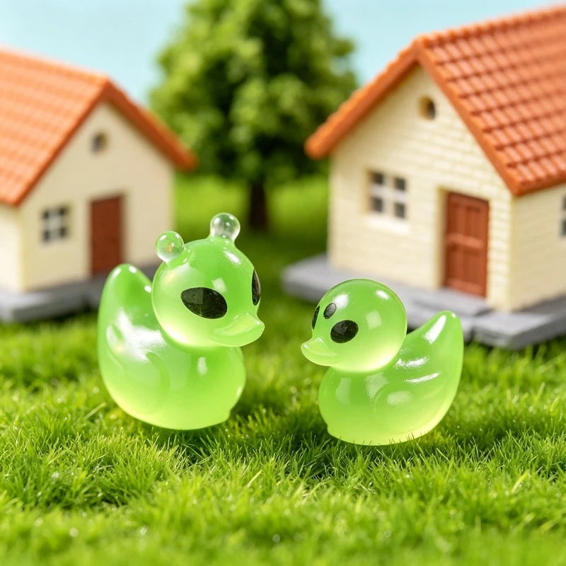 Resin Alien Duck Cat Figurines Set - Miniature Home Decor for DIY & Micro Landscape