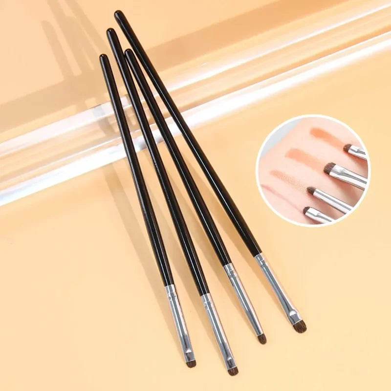 Detail Eyeliner Brush – Precise Eyelid and Eyeshadow Detailing Tool