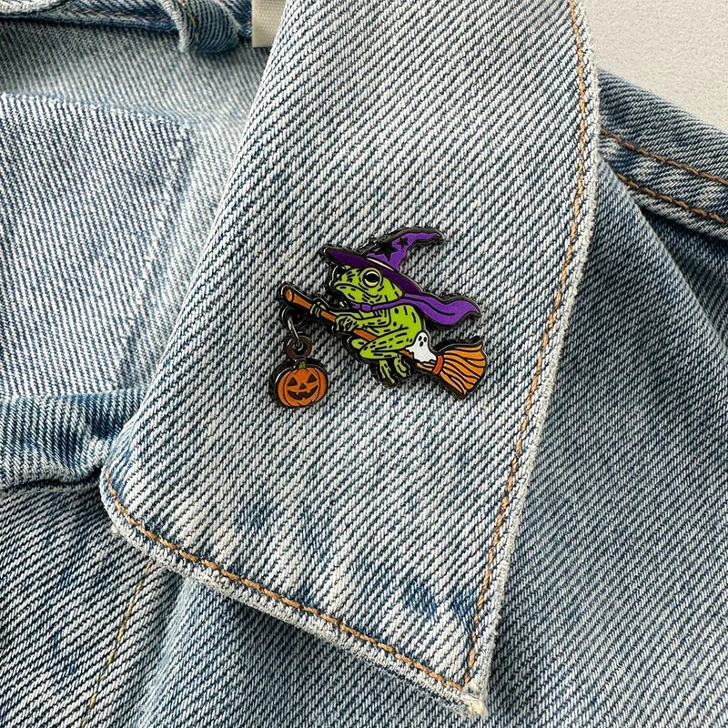Halloween Frog Witch Enamel Brooch - Broom Pumpkin Ghost Badge for Backpack Hat