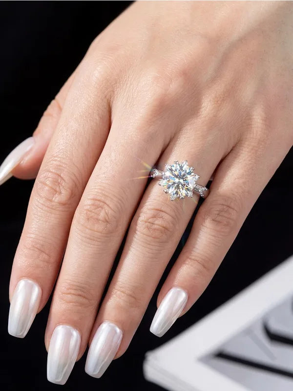 Luxury 2CT Moissanite Solitaire Engagement Ring in Sterling Silver for Women