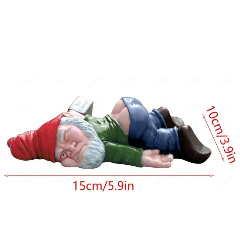 15cm Drunken Garden Gnome Statue - Whimsical Resin Yard Decor for Outdoor & Indoor Spaces