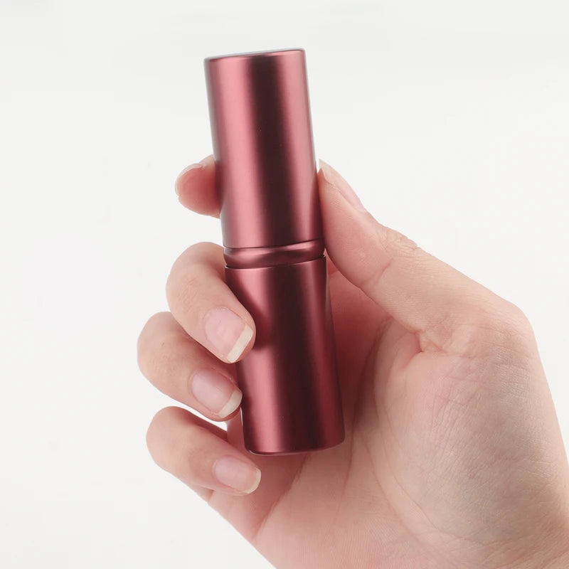 Retractable Makeup Brush Powder Blusher Mini Multi-Function Portable with Aluminum Handle
