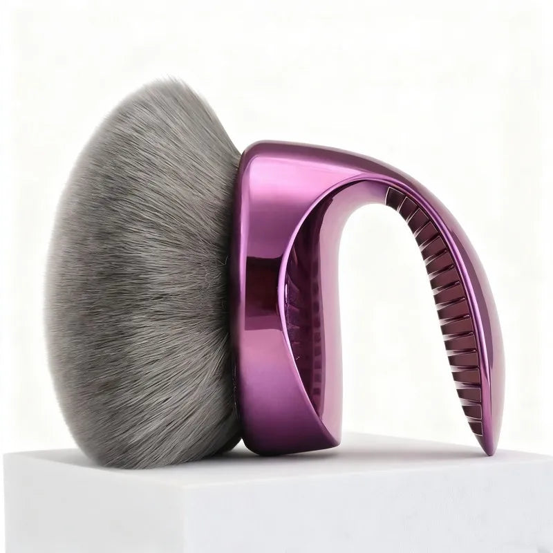 Body Makeup & Self Tanner Brush - Blend & Blur Kabuki Makeup Tool