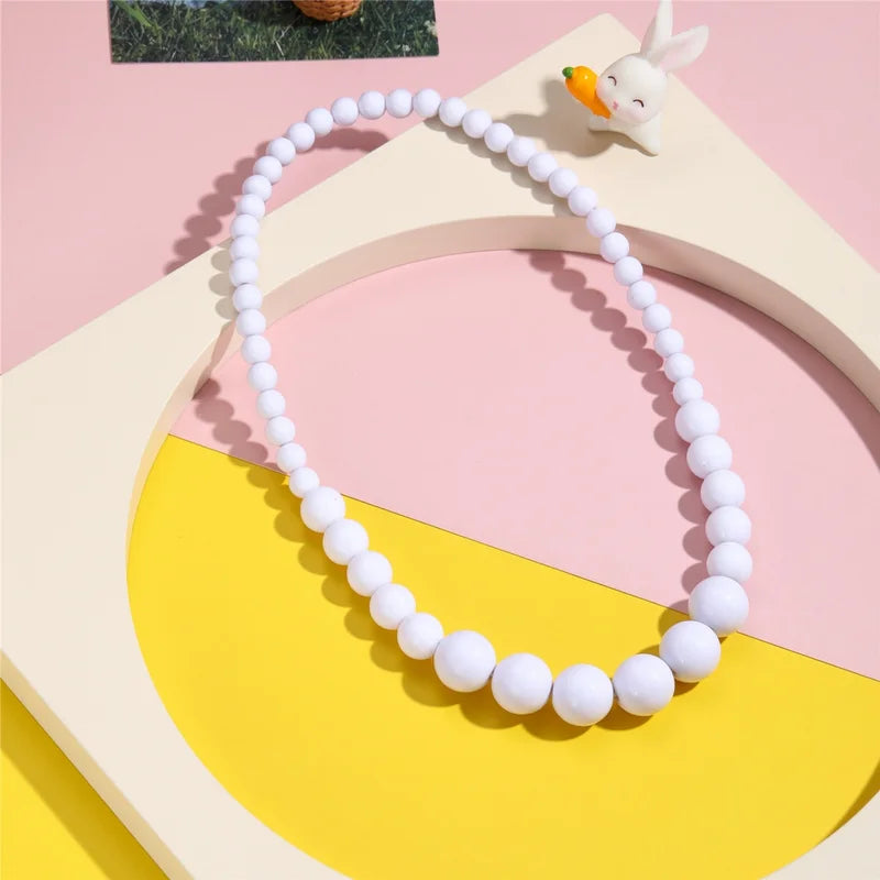 Elegant Beaded Necklace with Seven-Color Resin Imitation Pearls for Ladies Party Gift