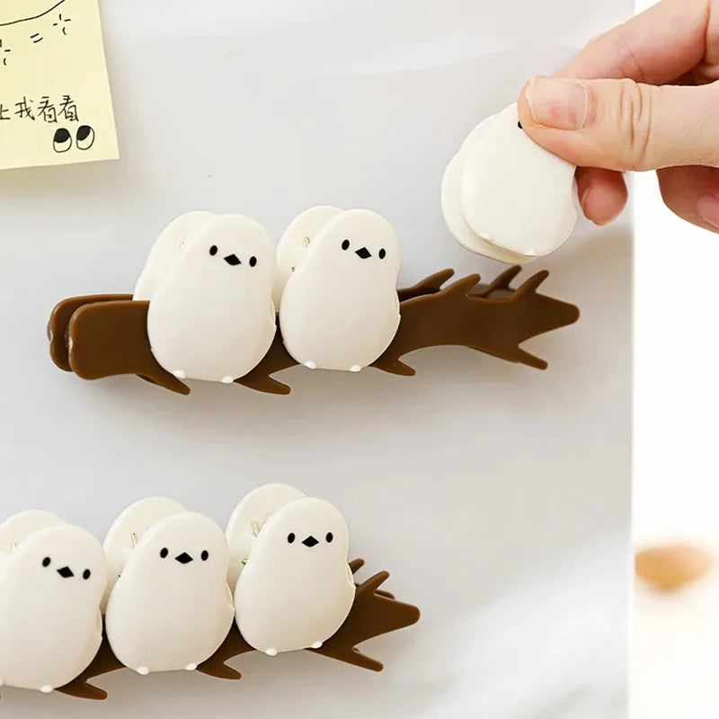 Magnetic Food Bag Sealing Clips - Moisture-Proof Reusable Snack & Milk Storage