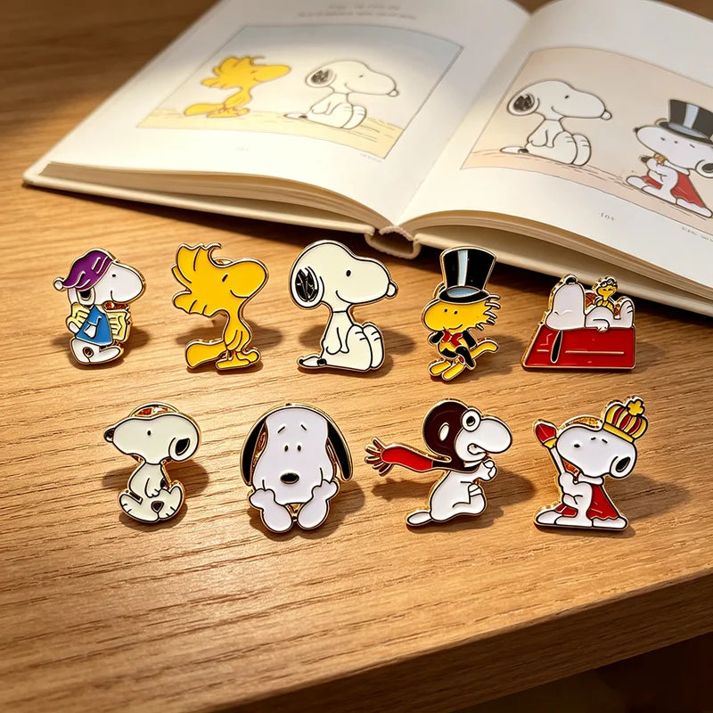 9pcs Cartoon Snoopy & Woodstock Brooch Set Collectible Pins for Fans Kids Backpacks