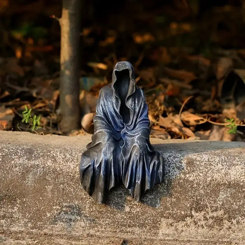 Gothic Black Garden Sculpture Sitting Reaper Halloween Decor Statue
