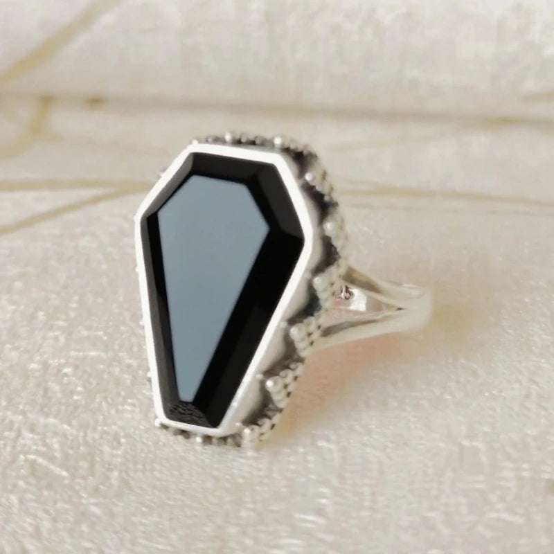 Retro Garnet Coffin Shape Silver Ring for Women Boho Gothic Halloween Jewelry