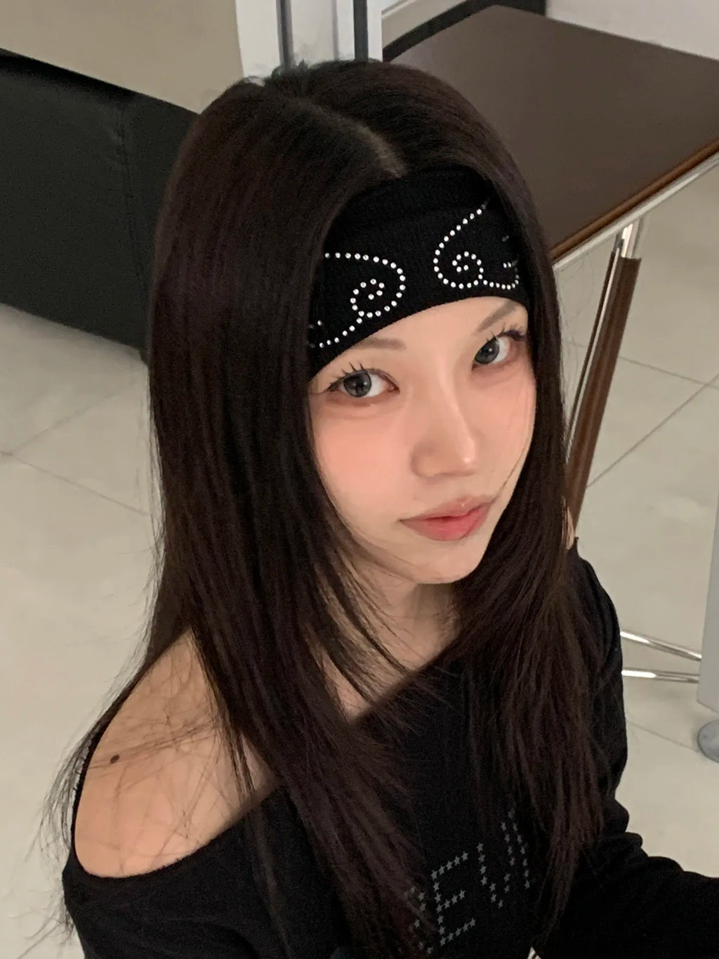 Fashion Knitted Headband with Angel Wings and Diamonds for Summer