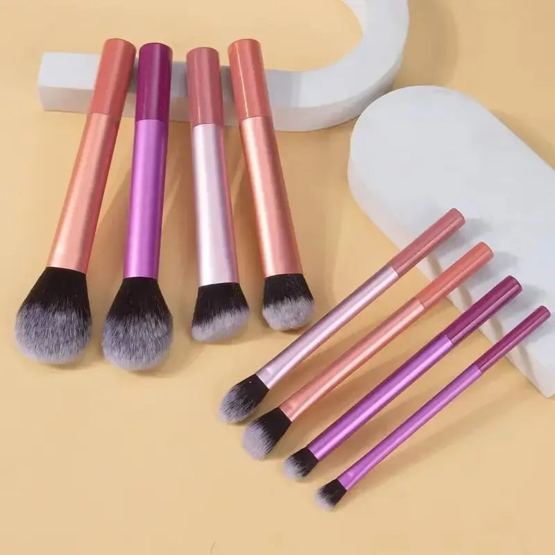 7-Piece Makeup Brush Set with Synthetic Hair - Easy to Clean & Professional Finish