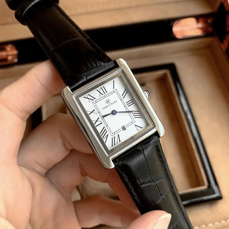 Men's Business Retro Classic Leather Waterproof Quartz Watch with Calendar and Box