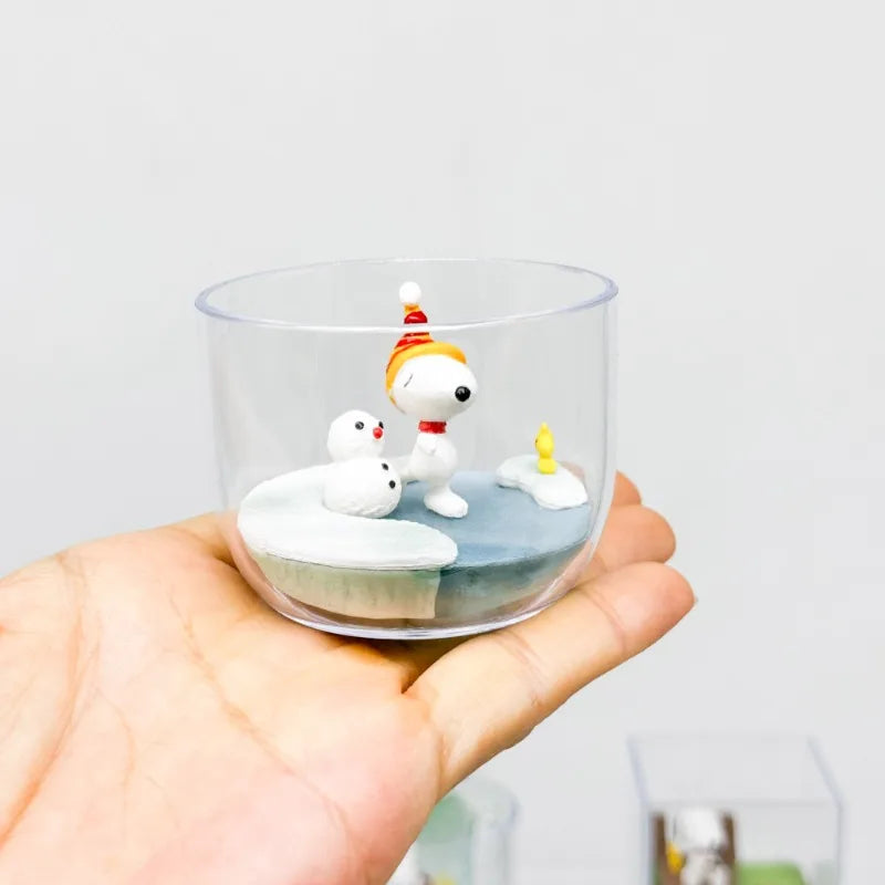 Miniature Landscape Bottle Toy - Snoopy Happy Vacations Series Desktop Ornament - Multiple Colors