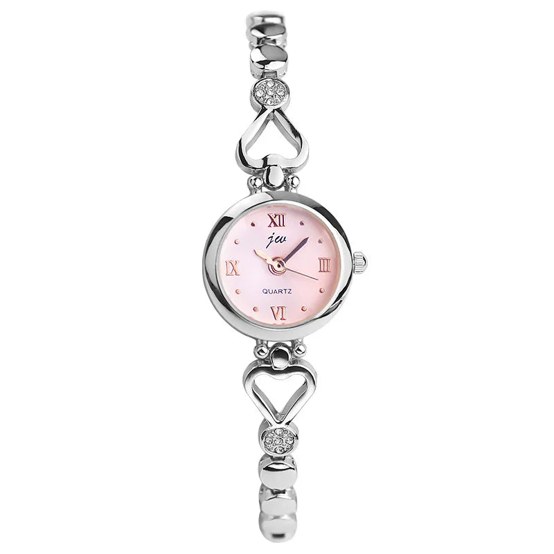 Women's Exquisite Heart Bracelet Waterproof Quartz Watch - Light Luxury Gift