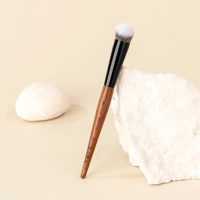 Soft Synthetic Fiber Blush & Foundation Makeup Brush with Rosewood Handle