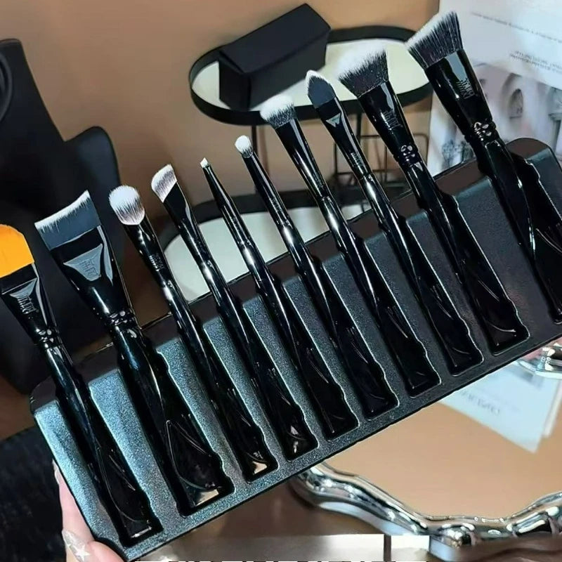 Makeup Brush Set 10 Pcs - Soft Eye Shadow, Foundation, Contour & Highlight Tools
