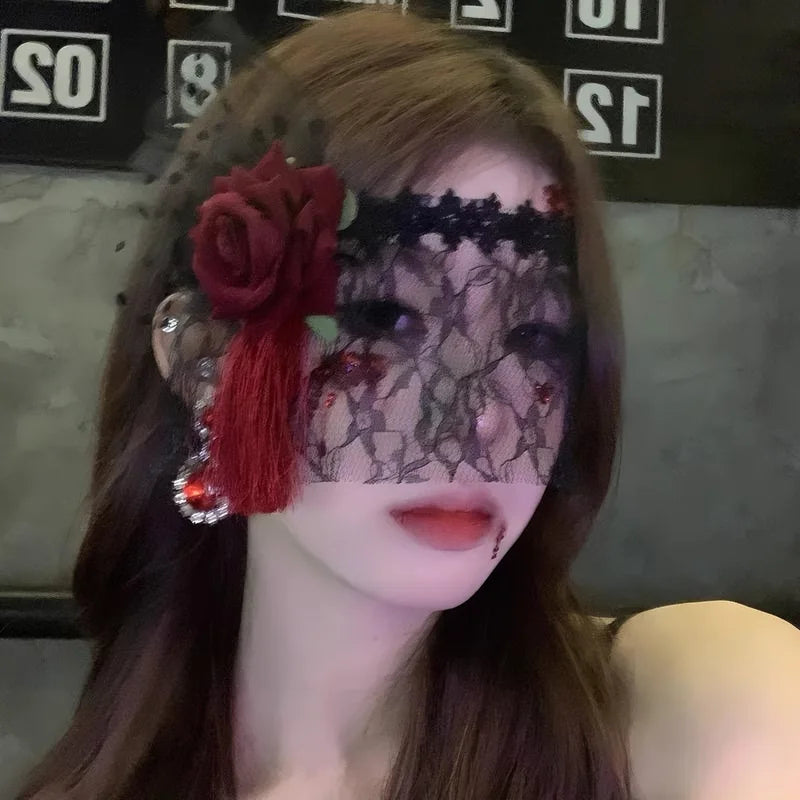 Retro Lace Princess Eye Mask Costume Accessory for Halloween & Masquerade
