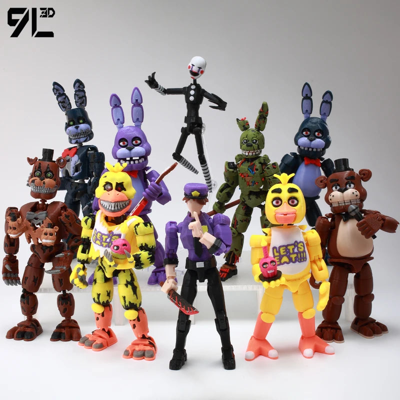 Articulated Anime Model Figure with Interchangeable Parts - Collectible Toy for Display and Creativity