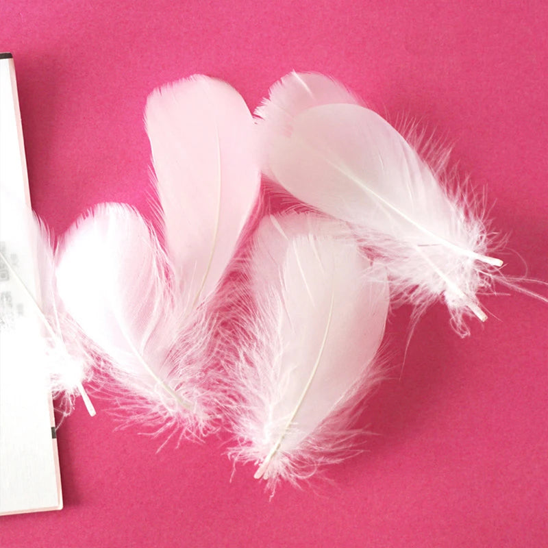 100 Pcs Natural White Goose Feathers for Crafts DIY Wedding Party Halloween Decoration