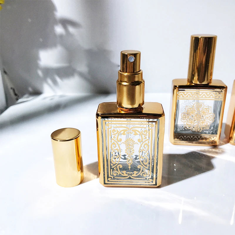 Mini 15ml Glass Perfume Spray Bottle - Portable Liquid Cosmetic Container with Gold Finish