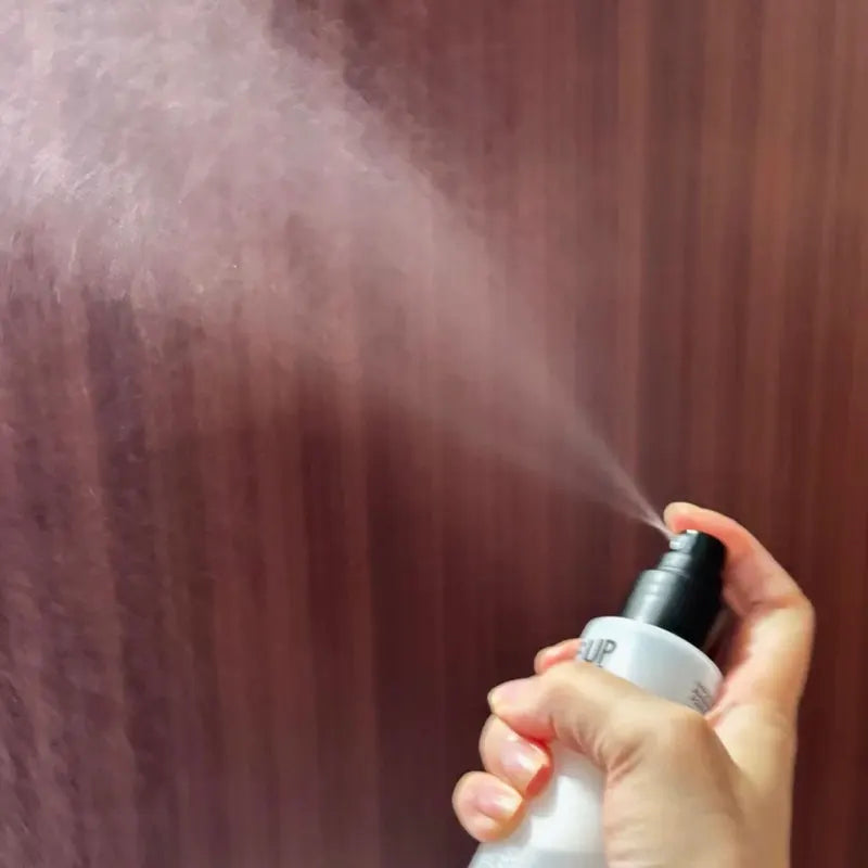 Hydrating & Oil-Control Makeup Setting Spray – Non-Sticky, Quick-Dry, Humidity-Resistant