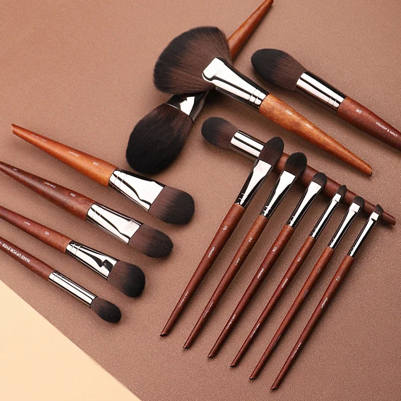 Professional Makeup Brush Set & Kit with Eyeshadow, Blush, Foundation & Eyebrow Brushes