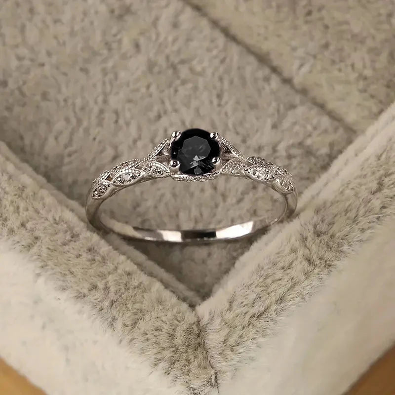 Luxury Cubic Zirconia Women's Ring Fashion Temperament Jewelry