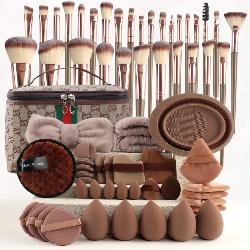 Professional 40pcs Makeup Brush and Sponge Set with Powder Puffs for Cosmetics