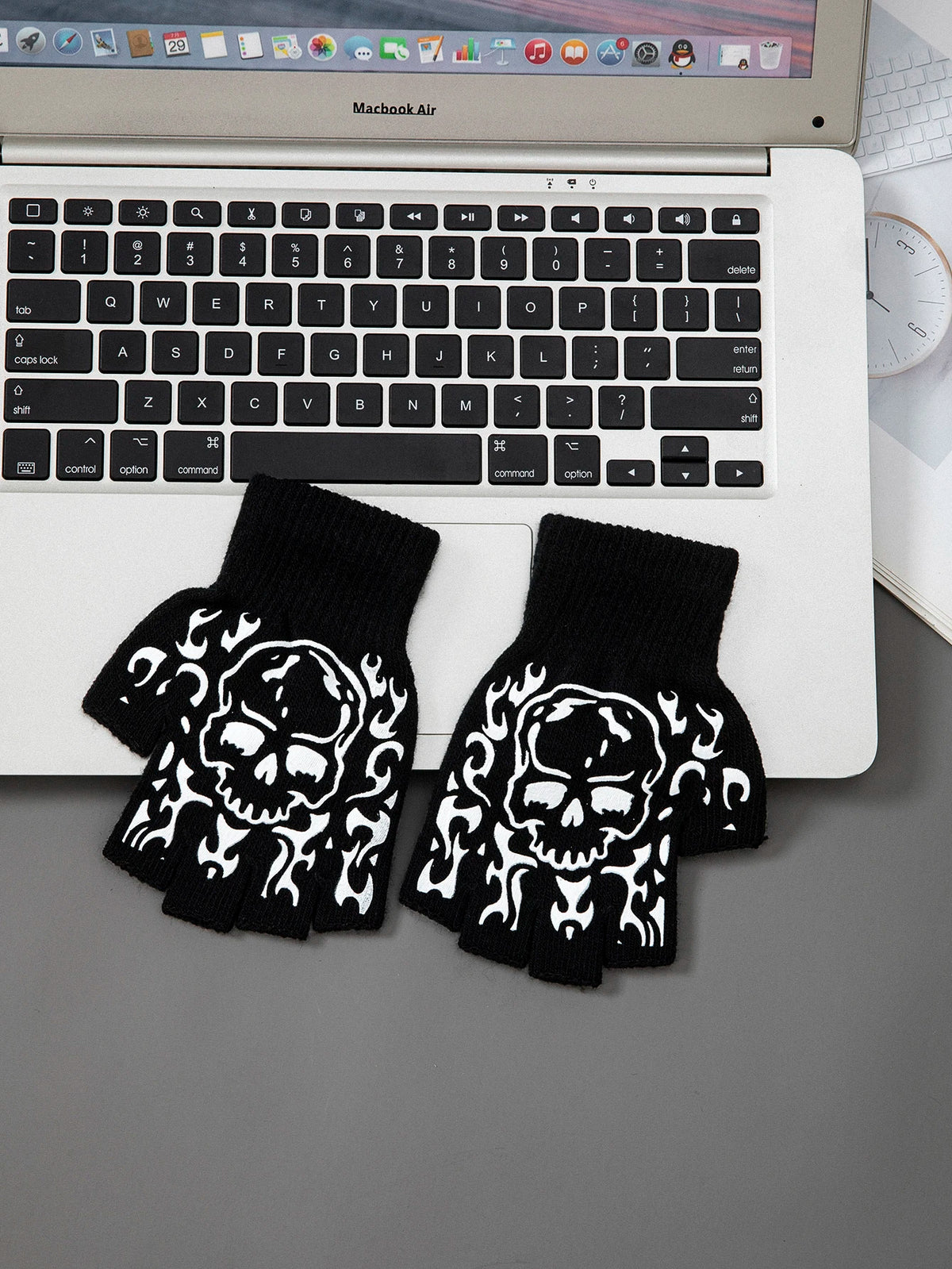 Kids Halloween Skeleton Skull Half Finger Luminous Punk Gloves Black & Green