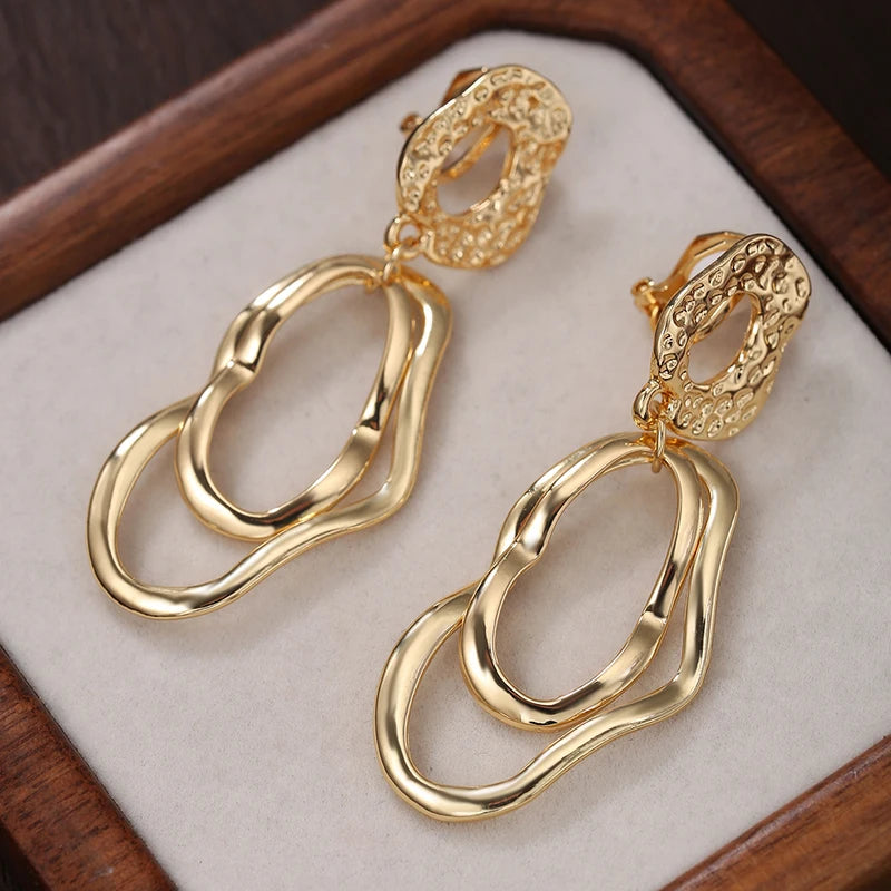 Retro Metal Geometry Irregular Clip-On Earrings for Women Long Hollow Oval Jewelry