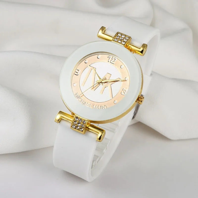 Casual Women's Quartz Watch with Silicone Strap and Round Dial
