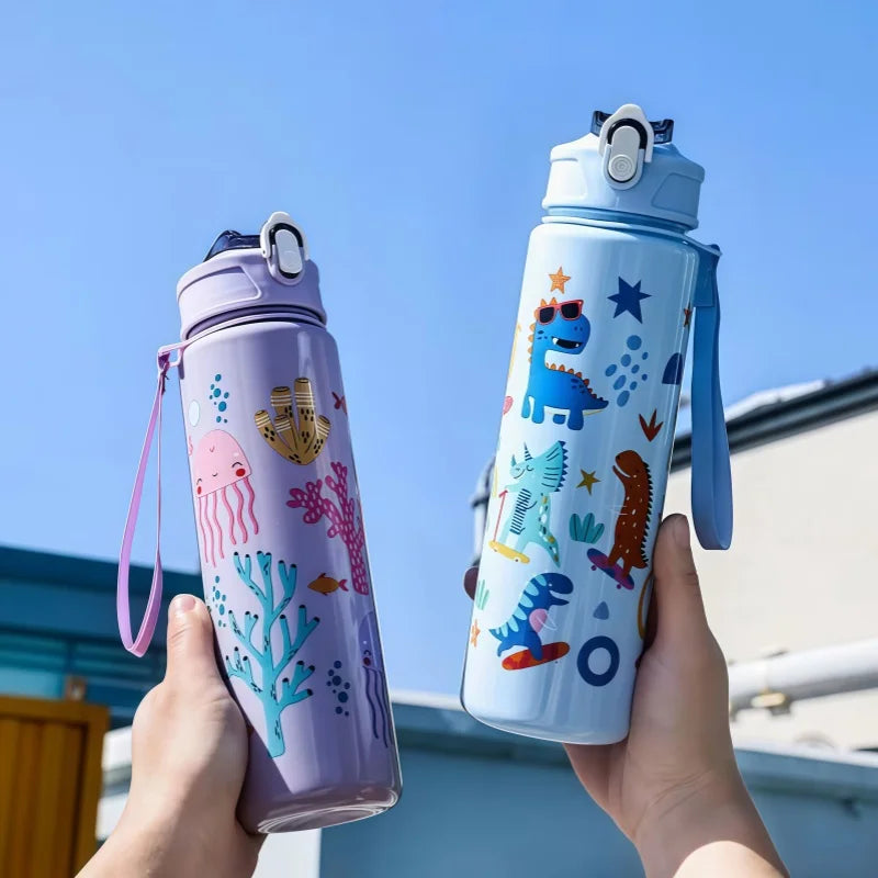 750ml Kids Water Bottle with Silicone Straw Leakproof Summer Sippy Cup