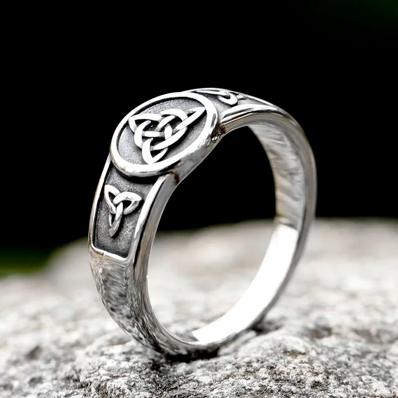 Witch Knot Stainless Steel Ring for Women Wiccan Cross Celtic Knot Jewelry Good Luck & Protection