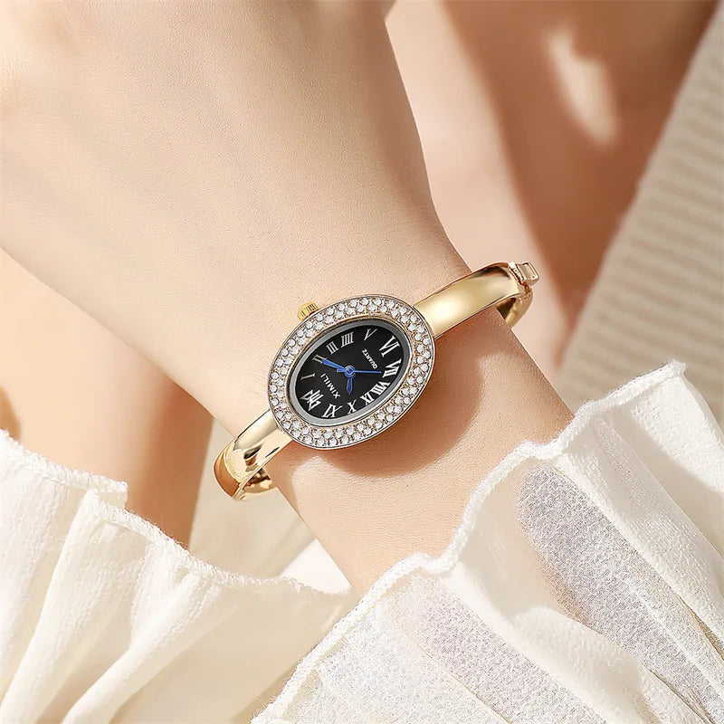 Oval Women's Diamond Quartz Watch with Alloy Strap and Roman Dial