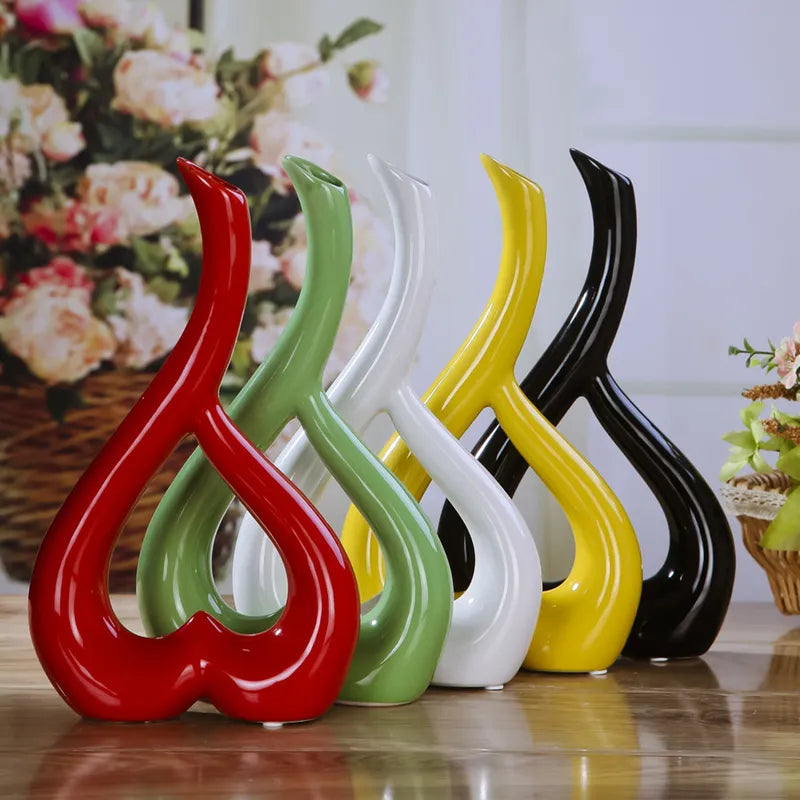 Heart-Shaped Ceramic Vase Home Decor Flower Receptacle Black