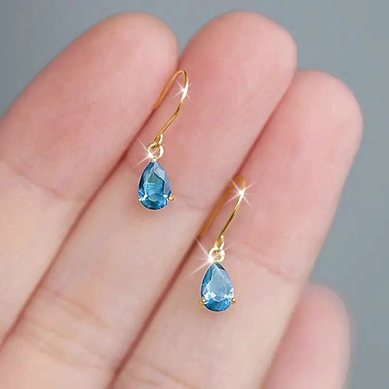 Trendy Gold Hoop Earrings for Women - Stylish Ear Piercing Jewelry