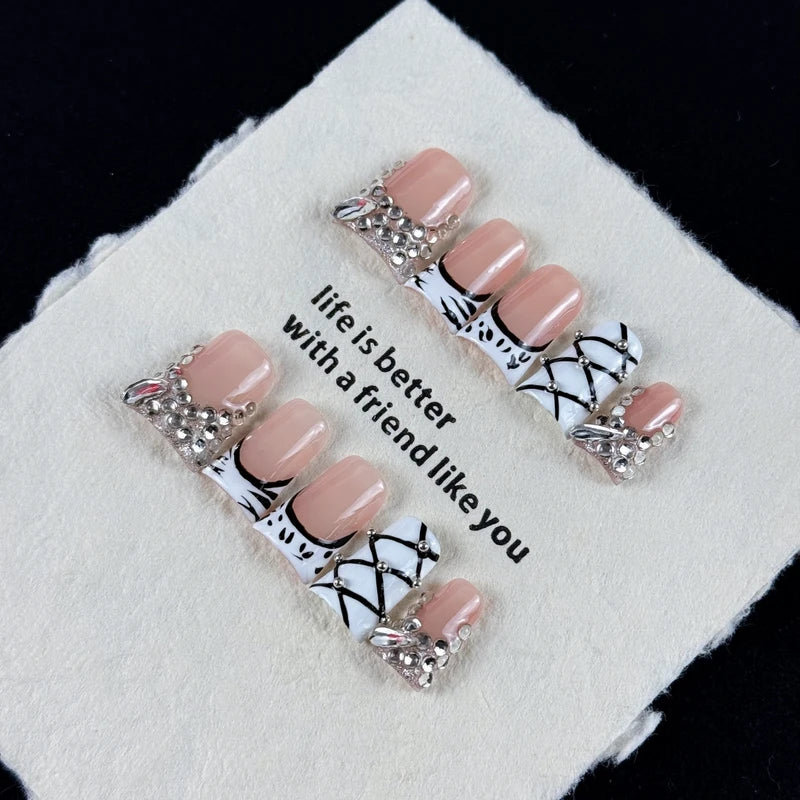 Luxury Hand-Painted Zebra Fake Nails with Glittering Diamonds - 10pcs