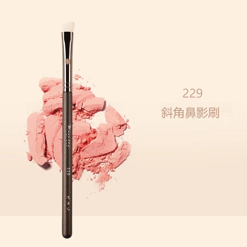 Piccasso Grey Makeup Brush 229 - Professional Face Grooming Brush with Soft White Wool