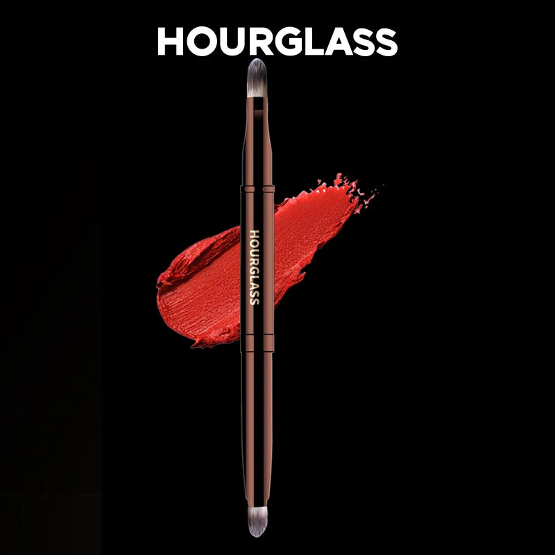 Retractable Lip Brush - Double-Ended Makeup Tool with Soft Fiber Hair