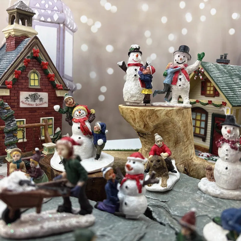 Holiday Figurines & Miniatures Decor - Handcrafted Resin Sculptures for Desk and Sand Tables